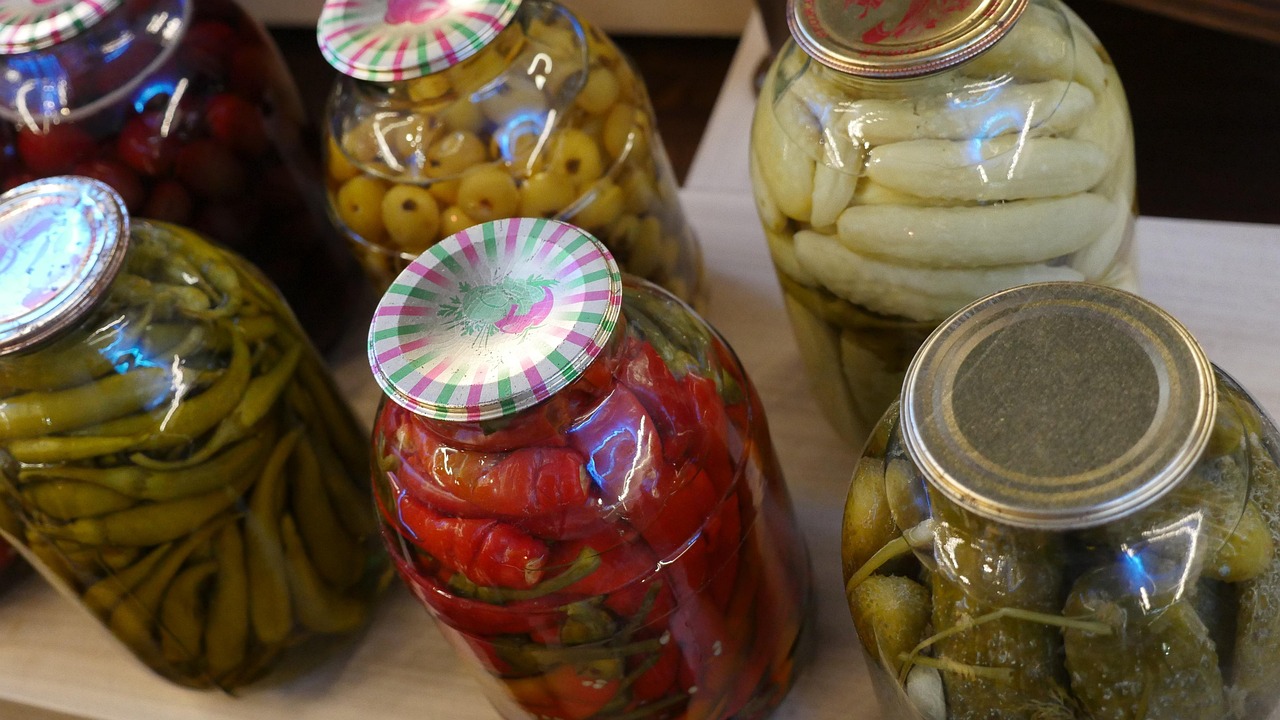 erfahren sie alles über einmachen und konservieren von lebensmitteln, um haltbarkeit zu verlängern und frische aromen zu bewahren.