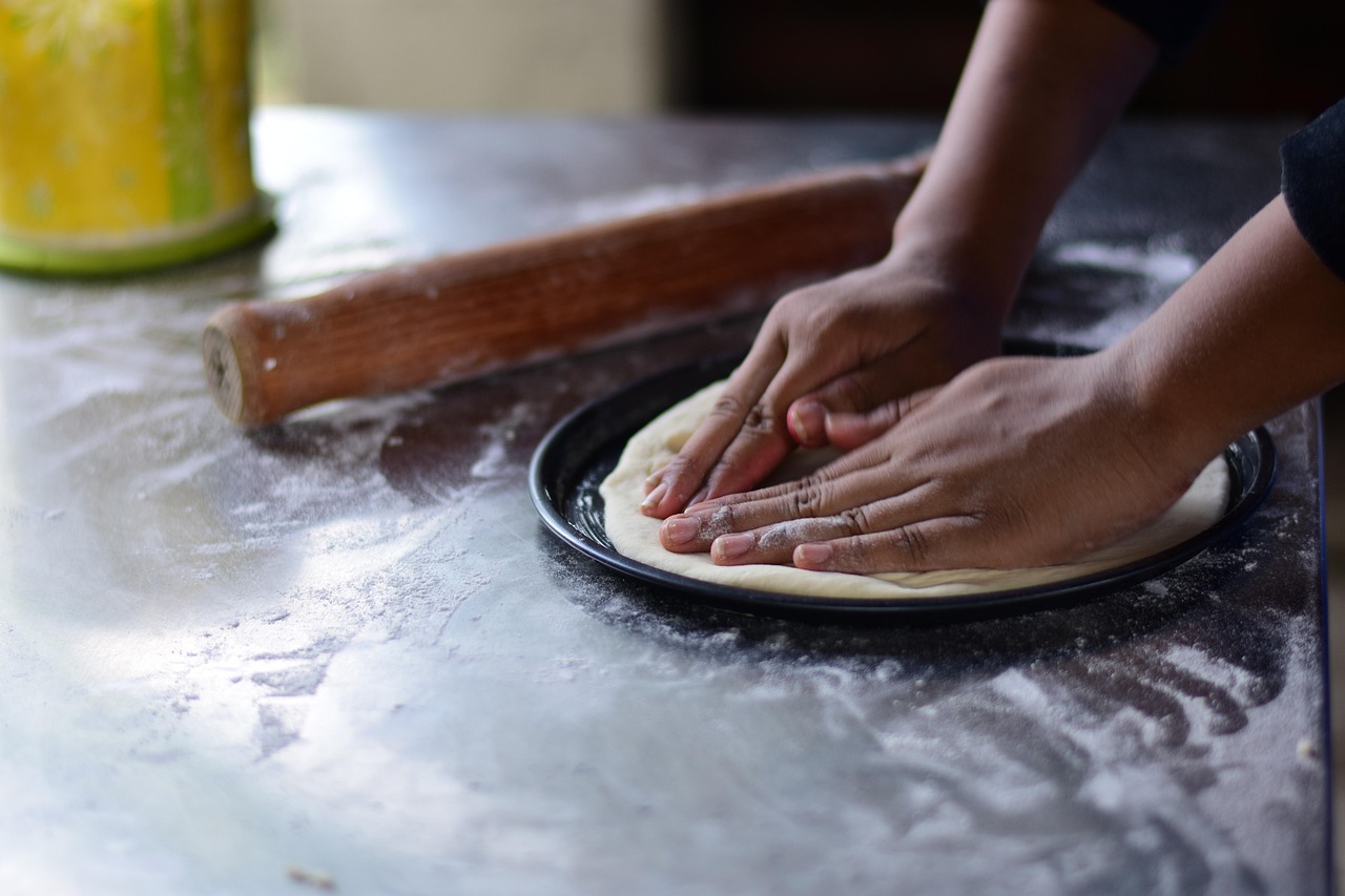 entdecken sie unser einfaches rezept für hausgemachte pizza – frisch, lecker und perfekt für jeden anlass!