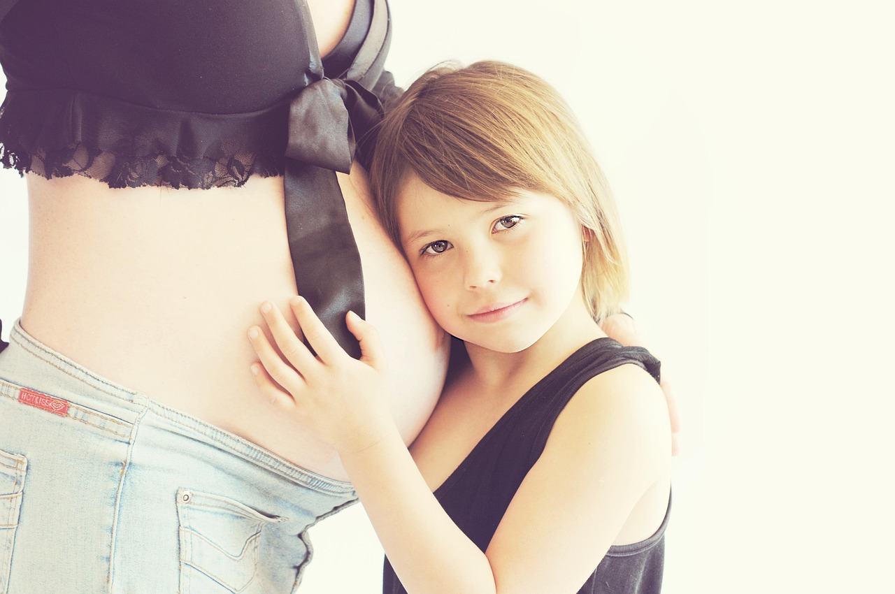 entdecken sie umfassende informationen über schwangerschaft, einschließlich gesundheit, ernährung, und vorbereitung auf die ankunft ihres babys. erfahren sie mehr über die verschiedenen phasen der schwangerschaft und erhalten sie hilfreiche tipps für werdende mütter.