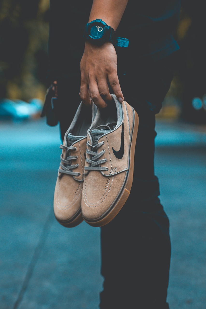entdecken sie die neuesten modetrends und styles für die saison – inspirierende looks und aktuelle fashion-highlights für ihren individuellen style.