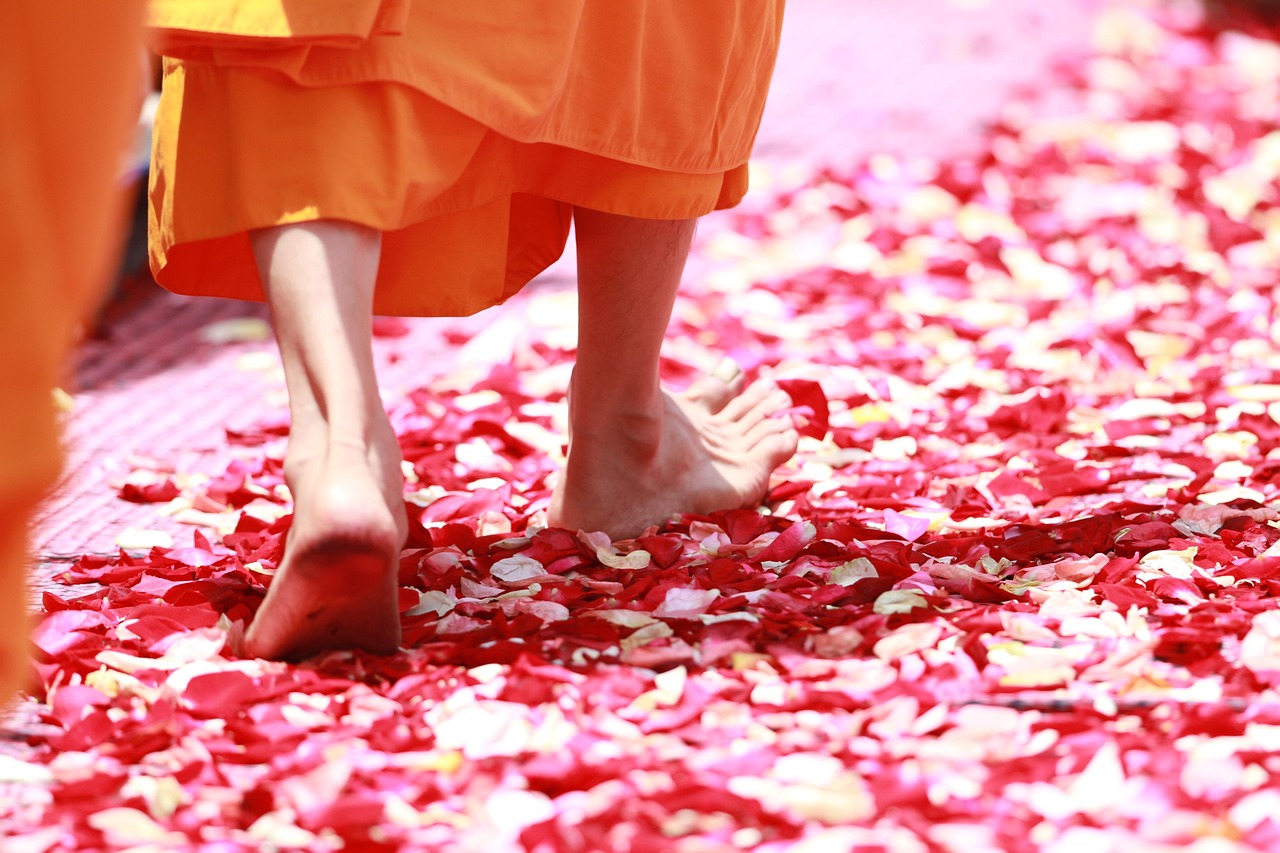 entdecken sie die welt der rituale mit rituals. tauchen sie ein in unsere einzigartigen produkte, die körper und geist verwöhnen und zu ihrem täglichen wohlbefinden beitragen. erleben sie entspannende momente und stärken sie ihre innere balance.